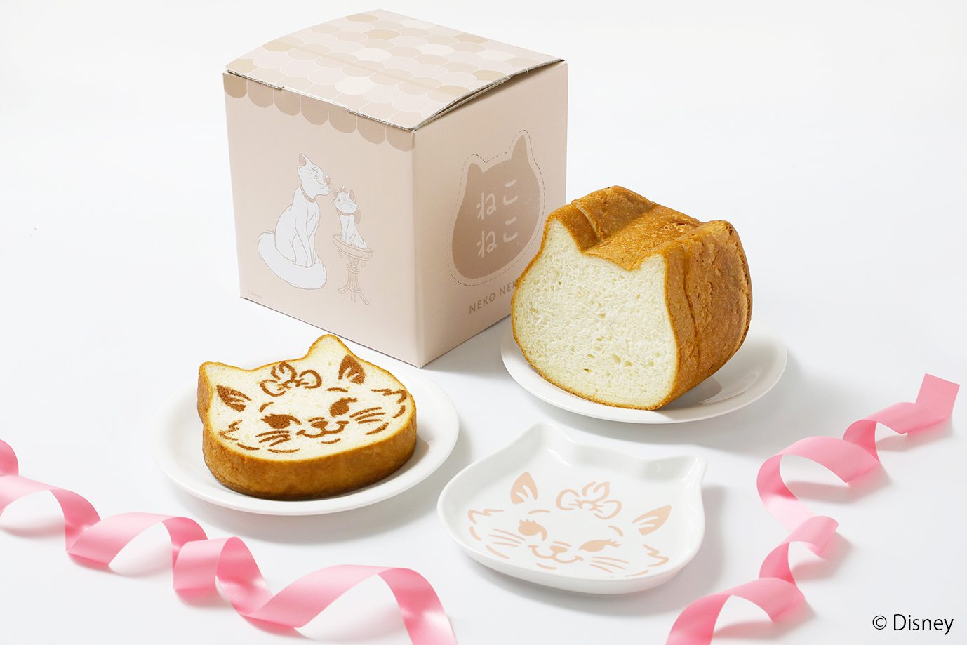 1/31新発売！ねこねこ食パンとディズニーストアの共同企画商品が